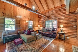 Smart-TV, DVD-Player, Bücher