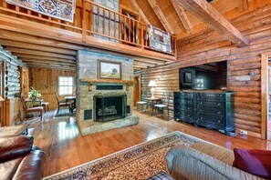 Smart-TV, DVD-Player, Bücher