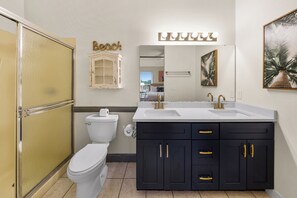 Bathroom - Bid-A-Wee Beach Home (Panama City Beach)