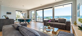 Gorgeous home in Posedarje with sauna