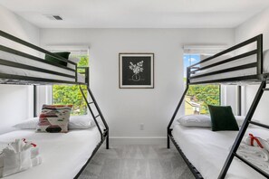 4 chambres, bureau, fer et planche à repasser, Wi-Fi
