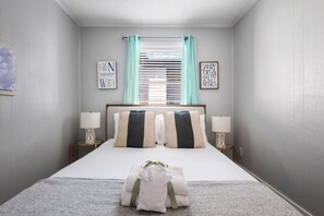 3 bedrooms, iron/ironing board, WiFi