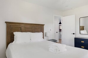 4 soverom, strykejern/-brett, wi-fi og sengetøy