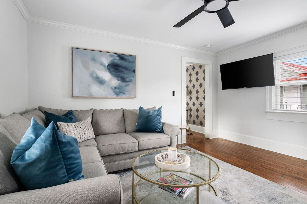 Rutledge Ave - Renovated 2 Bed Home - Downtown! - Folly Beach, SC
