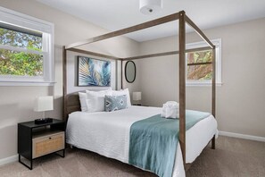 3 slaapkamers, een bureau, een strijkplank/strijkijzer, wifi