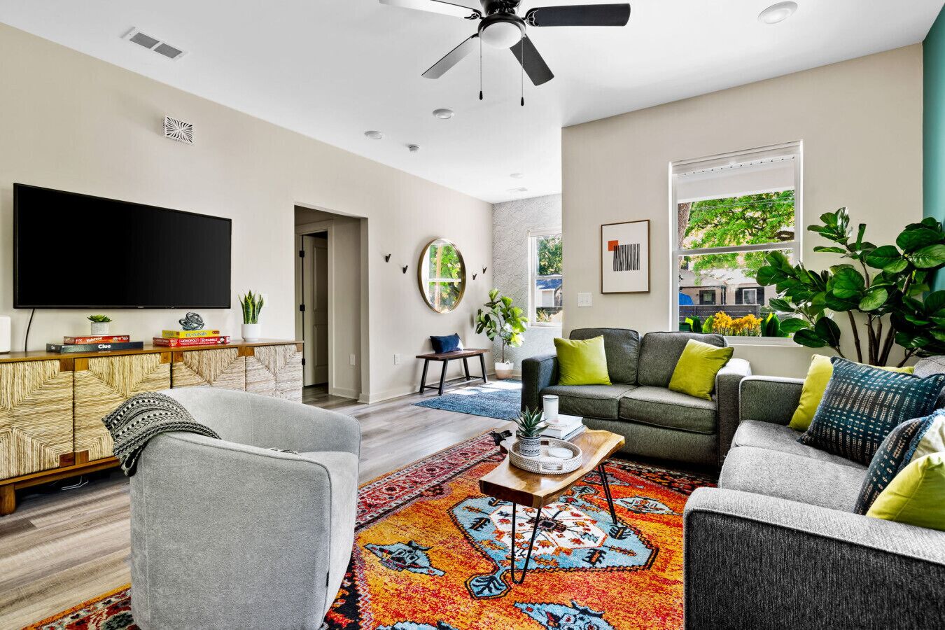 Stylish 3br Near Downtown Chs - North Charleston, SC