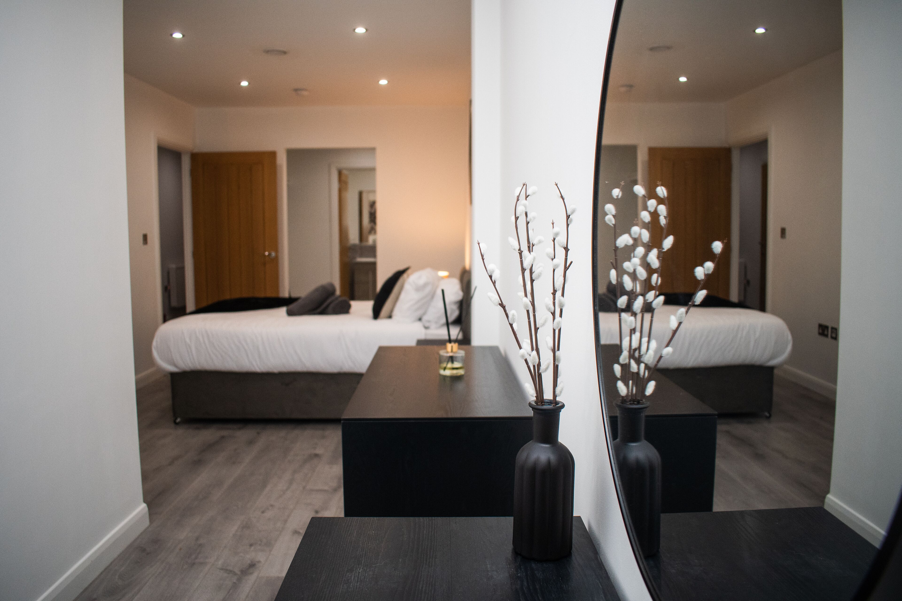 2 間睡房、熨斗/熨衫板、上網、床單