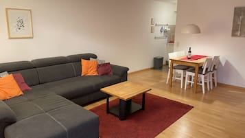 TV, books