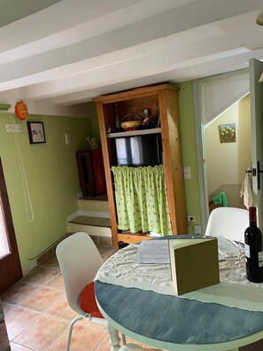 Dining - Tradicional house in Prat de Comte (Prat de Comte)