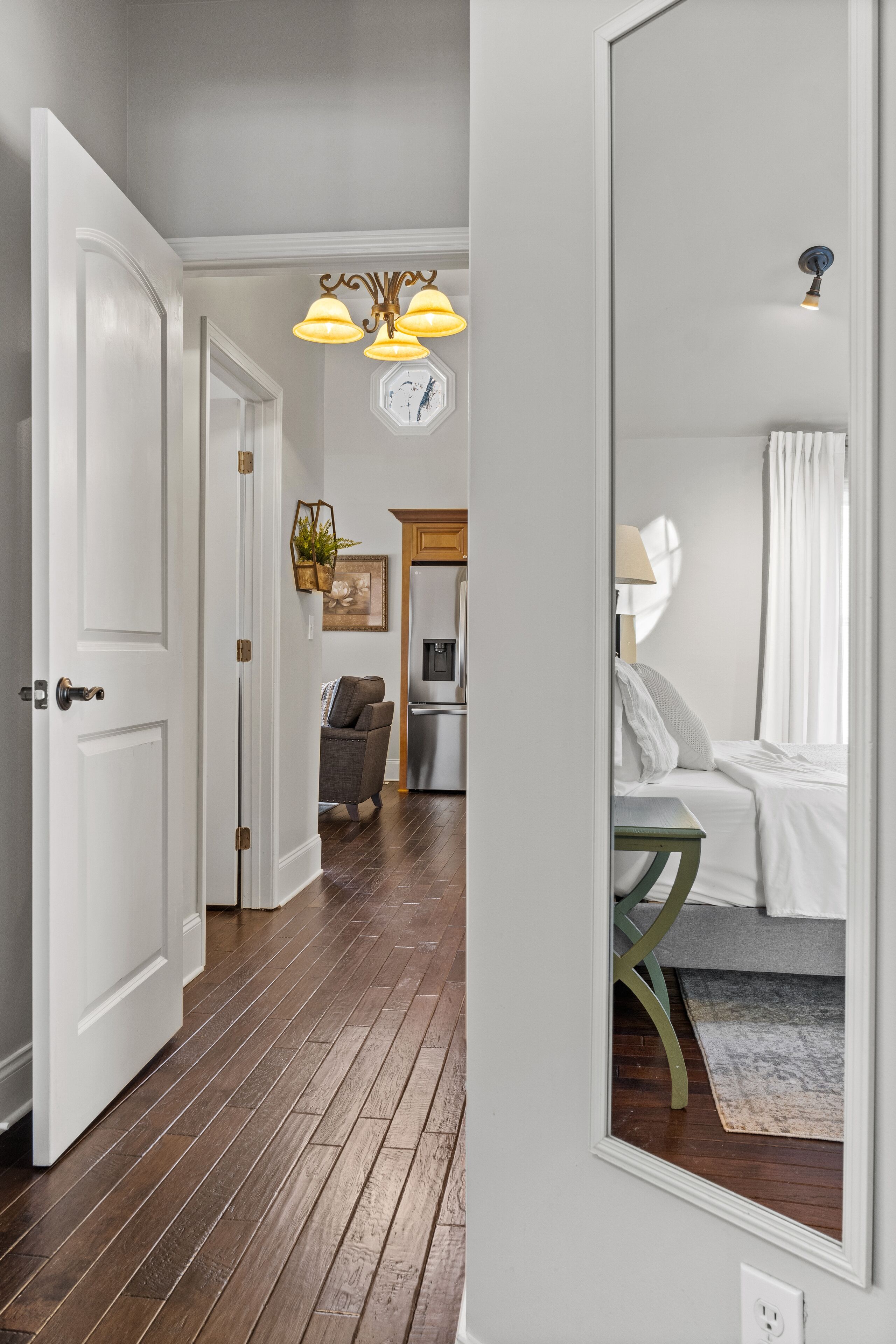 2 bedrooms, WiFi, bed sheets, wheelchair access
