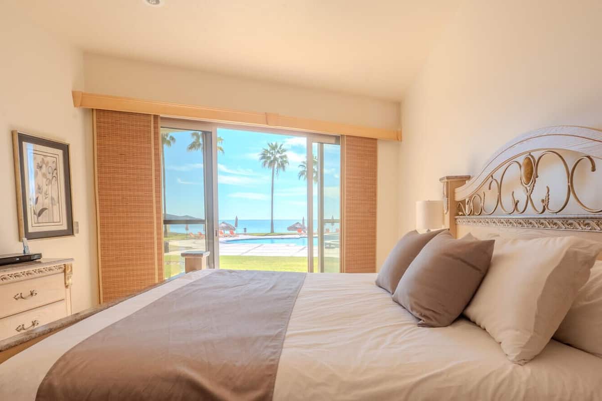 Appartamento, letti multipli, accesso alla piscina, vista oceano (#103-Not Pet Friendly) | 3 camere, con stile personalizzato, con arredamento individuale