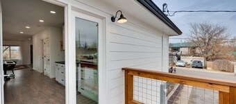 Chic Erie Vacation Rental ~ 14 Mi to Boulder!