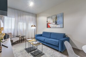TV