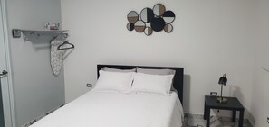 1 bedroom, iron/ironing board, WiFi, bed sheets - Peacefull Get Away (Aguadilla)