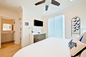 3 chambres, fer et planche à repasser, Wi-Fi gratuit, draps fournis