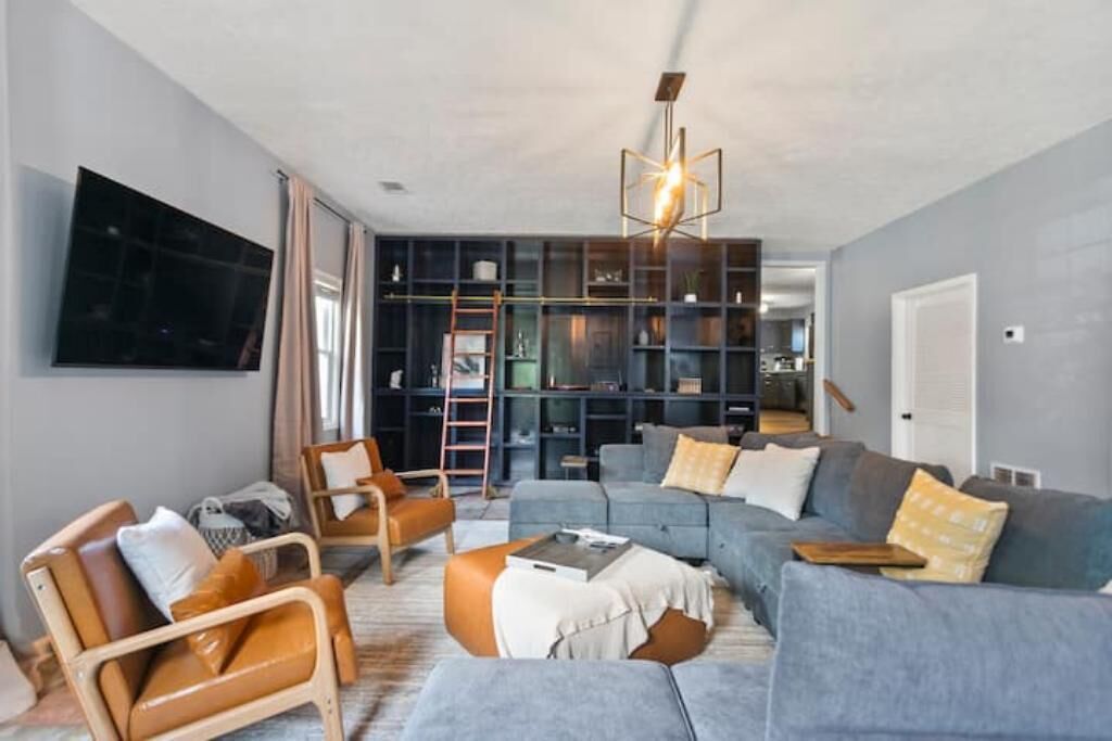 The Comfort Corner - Fire Pit, Pet-Friendly, Games