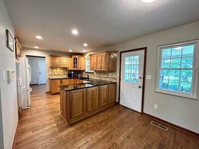 Beautiful country retreat in the heart of NKY! Minutes from downtown Cincinnati.