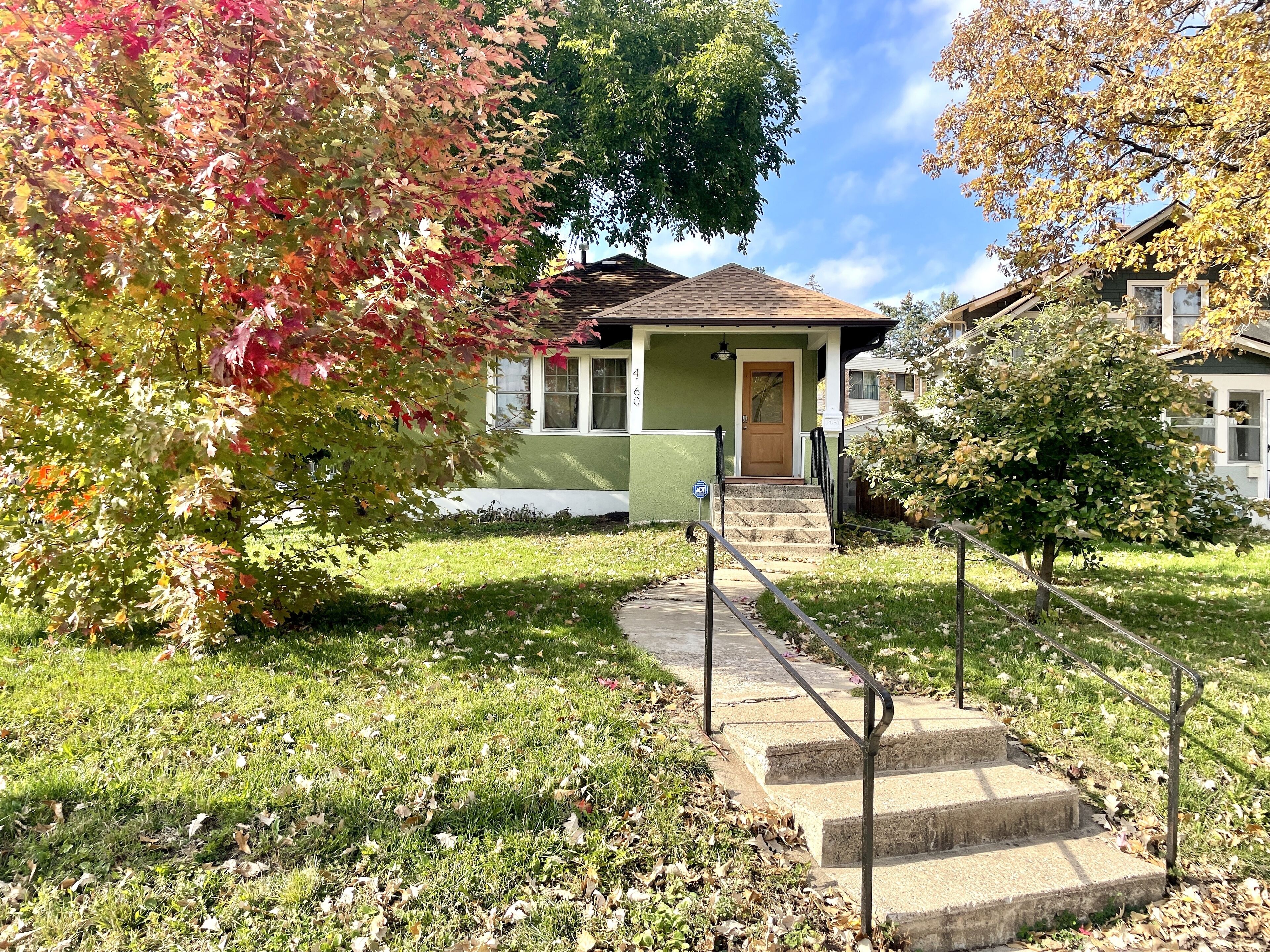Historic Home a Short Walk from Minnehaha Falls