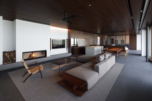 CHILL, Non Smoking,Private Dining plan | Private kitchen