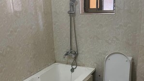 Business Apartment | Bathroom - SMART DWELLINGS (Brufut)