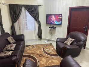 Interior - Three bedrooms Apartment in Brusubi [B Suite] (Brusubi)