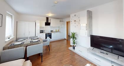 Crown : Tolles Appartment - KĂŒche - Parkplatz