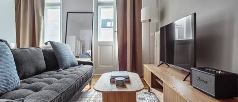 Televisión, estéreo