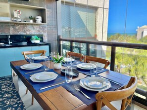 Premium Apartment | Dining