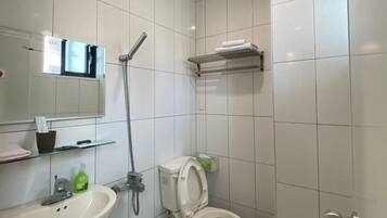 Schreibtisch, kostenloses WLAN