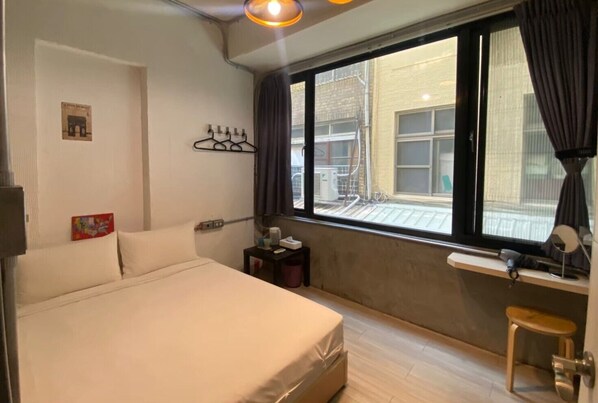 Comfort Double Room | Desk, free WiFi - YY HOUSE (Tainan)
