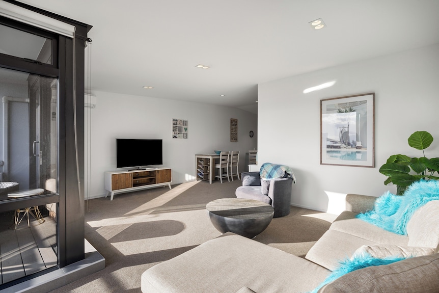 The Lookout - 1-bedroom Apartment With Stunning Views, Pool & Gym Access, Secure Parking, And Prime Mount Maunganui Location - Tauranga