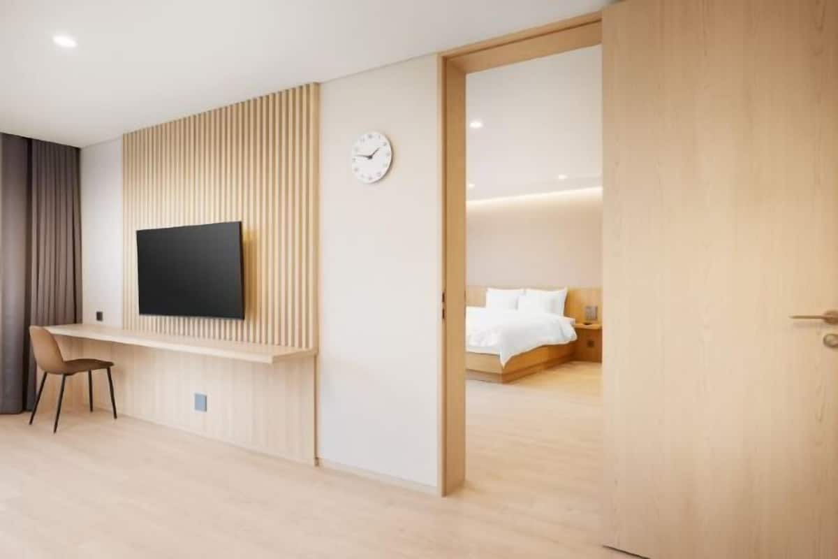 Individually decorated, individually furnished, free WiFi, bed sheets