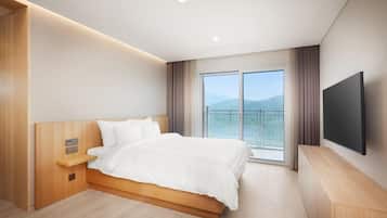 Standard Room | Individually decorated, individually furnished, free WiFi, bed sheets