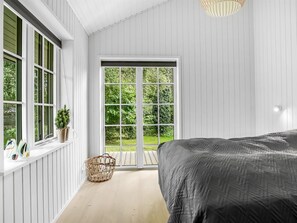 4 bedrooms, WiFi