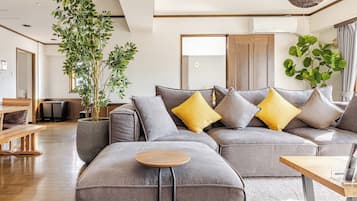 Apartment (6) | Living area