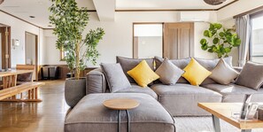 Apartment (6) | Living area - LITS INN Sapporo (Sapporo)