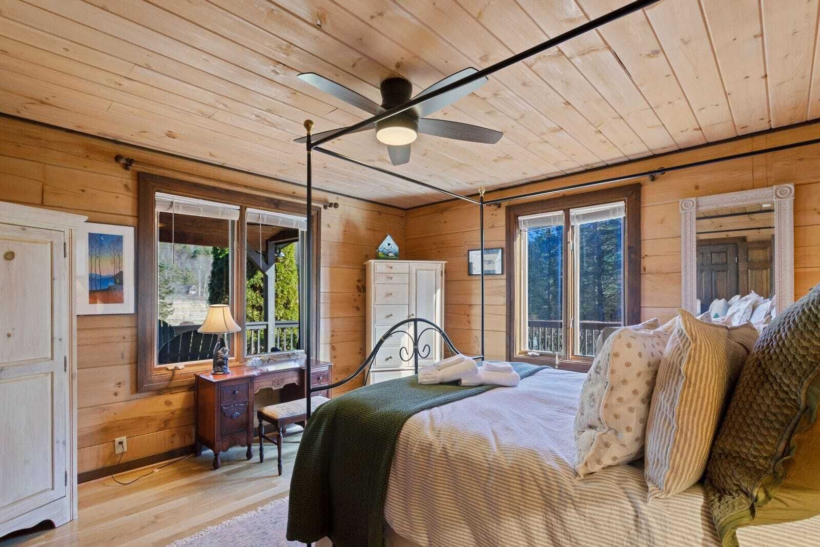 3 bedrooms, WiFi, bed sheets
