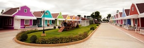 Unclassified image, 5 of 62, button - Fantasy Resort Chainat (Chai Nat)