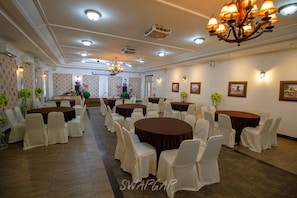 Unclassified image, 3 of 62, button - Fantasy Resort Chainat (Chai Nat)