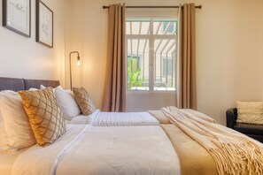 2 bedrooms, iron/ironing board, free WiFi, bed sheets - Freitas Paradise, a Home in Madeira (Ponta do Sol)