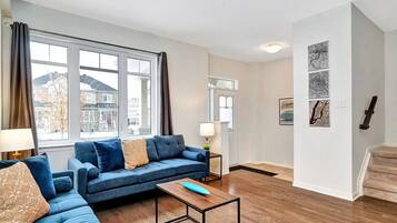 Smart TV, fireplace, table football