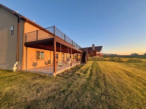 Terrace/patio - Arcades, Billiards, & More! Sleeps up to 17. Approximately 1 Mile From Beach. (Garden City)