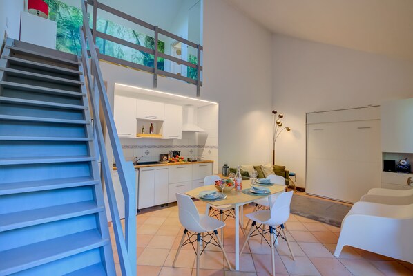 Interior - France Apartment, Ispra, Italy (Ispra)