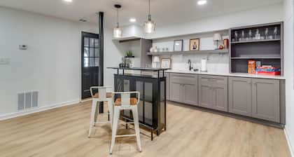 Brookhaven, Atlanta / large luxury home