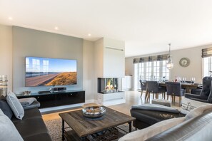 Uklassifisert bilde, 2 av 56, knapp