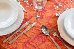 Imagen sin descripción, 4 de 28, botón