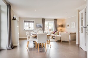 Luokittelematon kuva, 2 kautta 37, painike