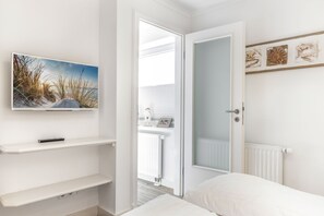 2 Schlafzimmer, Bügeleisen/Bügelbrett, WLAN, Bettwäsche