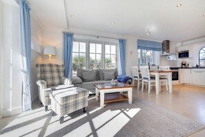 Uklassifisert bilde, 4 av 28, knapp