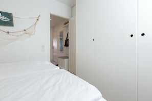 1 bedroom, iron/ironing board, WiFi, bed sheets - Kleine Insel - Die Kleine Insel ist ein Wohlfühlort für Singles Oder Einem Urlaub zu Zweit (Wenningstedt-Braderup (Sylt))
